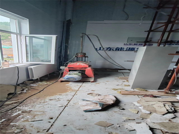 湛河地基基础下沉墙体裂缝加固注浆顶升施工